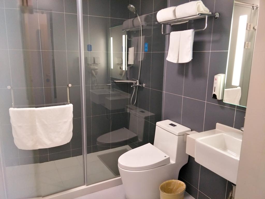 Hanting Hotel Shanghai Zhenping Rd Dış mekan fotoğraf